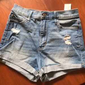 Hollister high rise jean shorts.